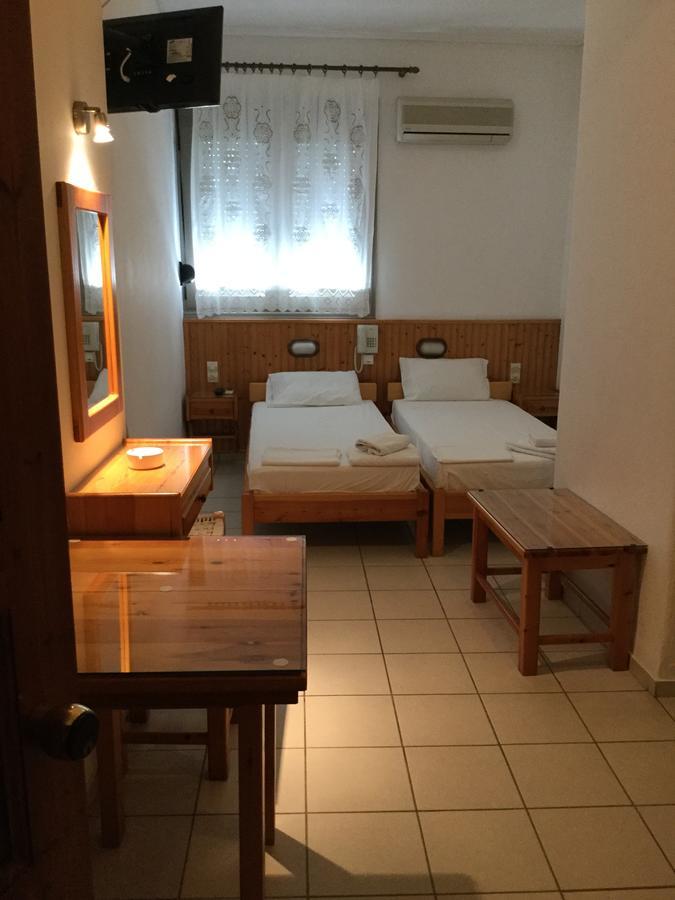 克里斯蒂娜酒店 斯基亚索斯镇 外观 照片
